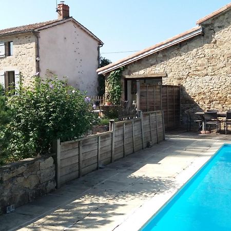 Chambre D'Hotes La Thibaudiere Bressuire Exterior foto