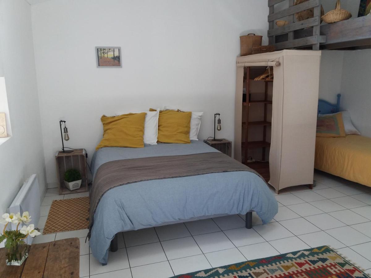 Chambre D'Hotes La Thibaudiere Bressuire Exterior foto